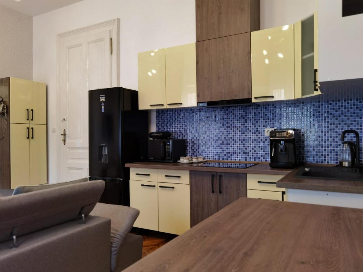 Zen Apartments Oradea Luaran gambar