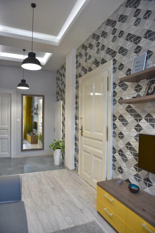 Zen Apartments Oradea Luaran gambar